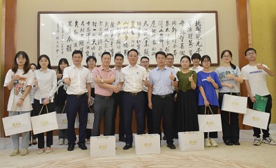 青衿之志，未來可期——廣東霸王花集團召開2022年暑期大學(xué)生實習(xí)交流會
